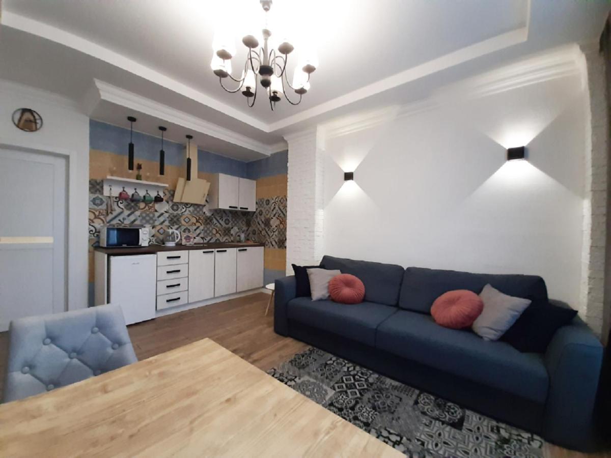 2 Bdr Apartment Near Gorky Park, Center Carcóvia Exterior foto